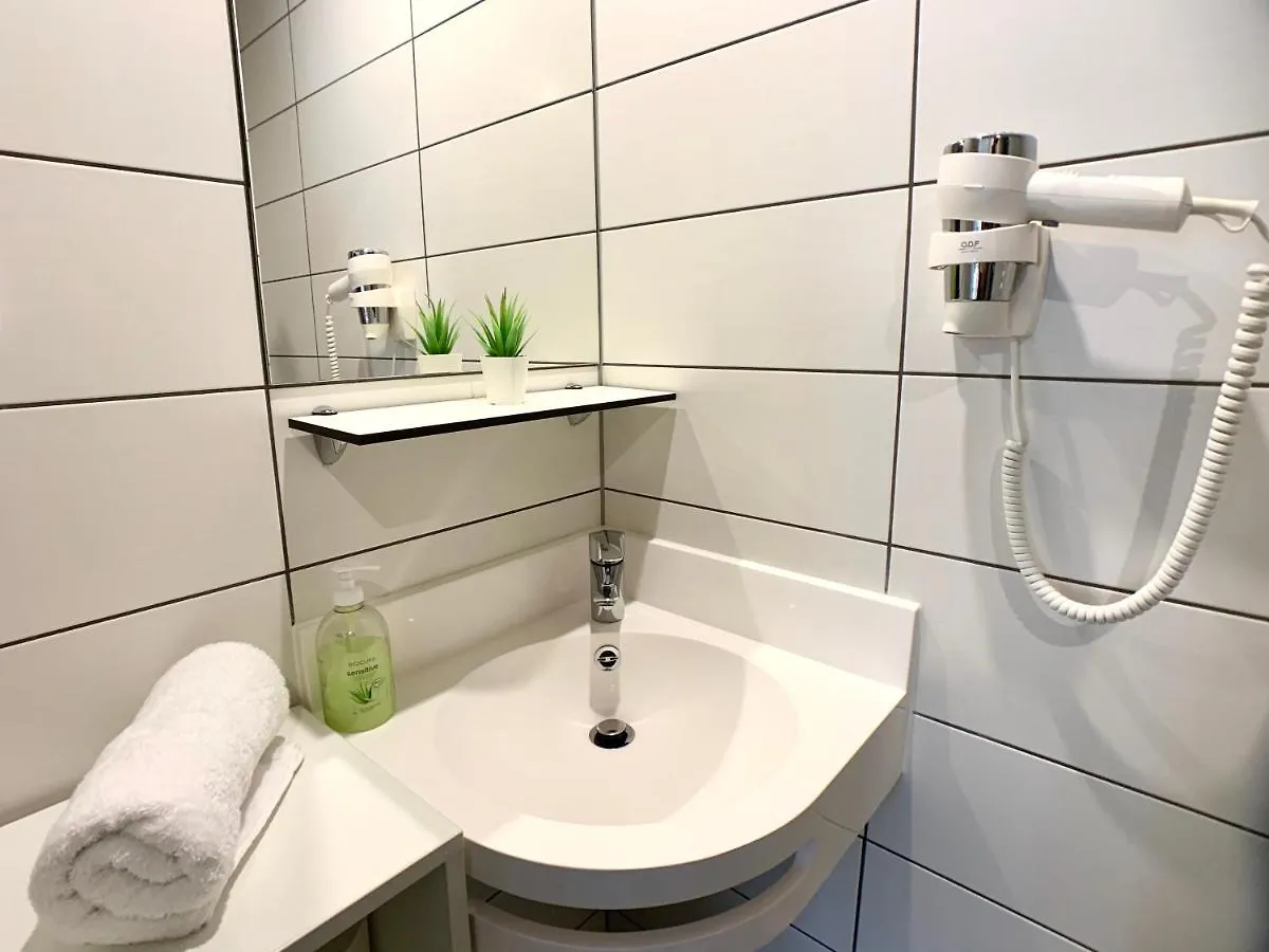 SanemFully Furnished Studio - City Center Belvalアパートメント アパート